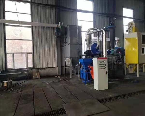 東北梅河口市電路板處理生產(chǎn)線現(xiàn)場